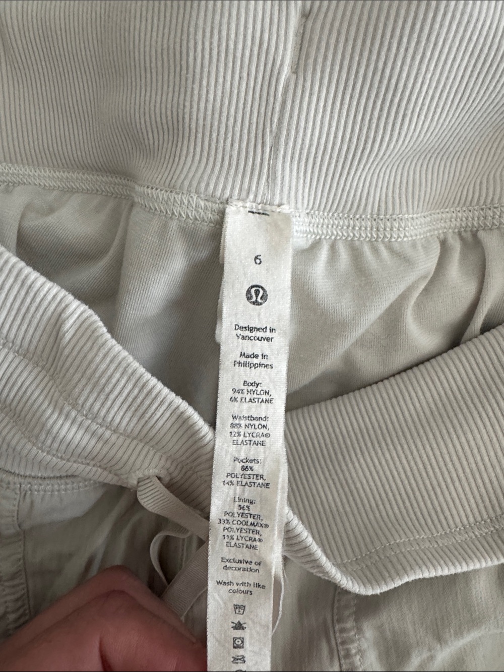 Lululemon Cream Dance Studio Mid-Rise Jogger -size 6 - Picture 5 of 5